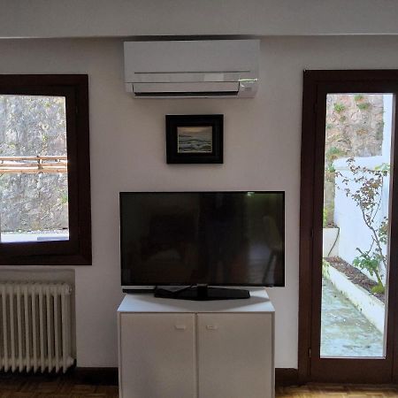 Easo Terrace Apartment Free Private Parking And Air Conditioning سان سيباستيان المظهر الخارجي الصورة