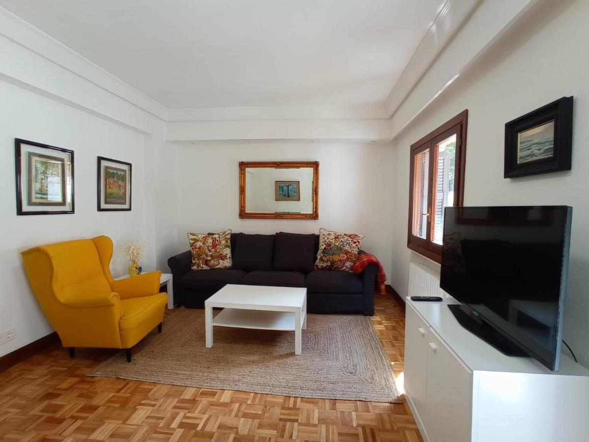 Easo Terrace Apartment Free Private Parking And Air Conditioning سان سيباستيان المظهر الخارجي الصورة
